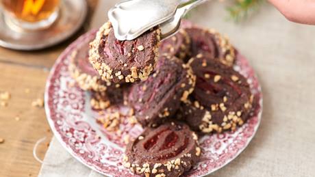 Schoko-Himbeer-Haselnuss-Plätzchen