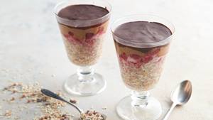 Chia-Porridge mit Schokodecke
