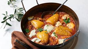 Überbackene Tomatensuppe mit gegrillter Paprika