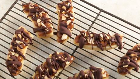 Kühle Schoko-Erdnuss-Happen