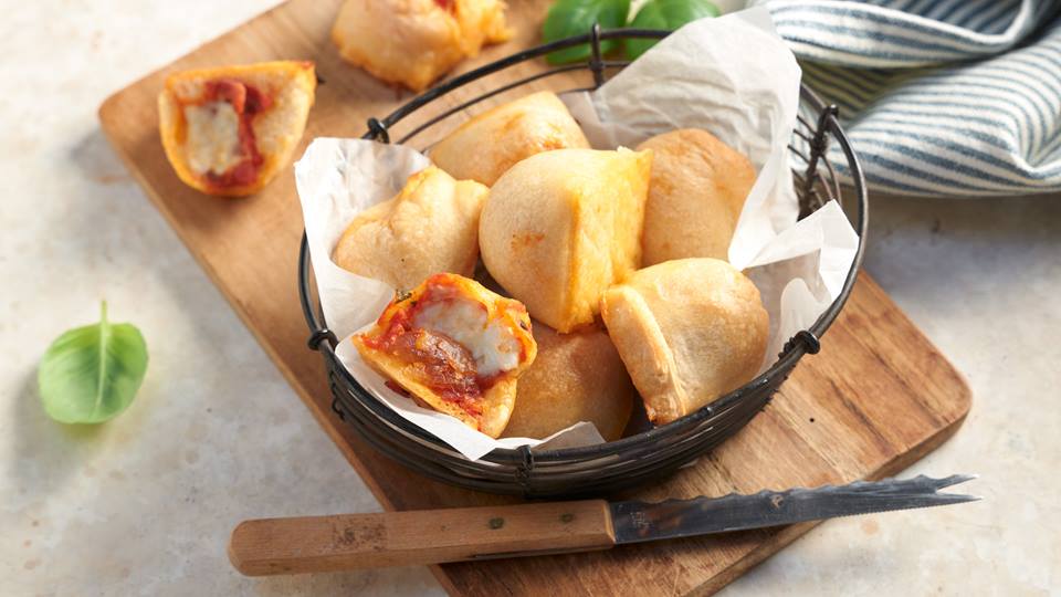 Pizzabrötchen aus der Eiswürfelform
