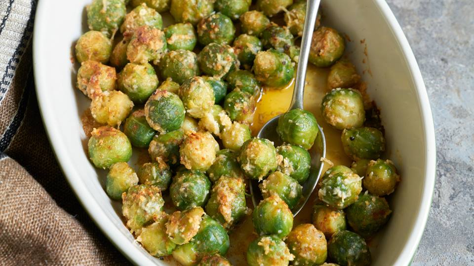 Gebackener Rosenkohl mit Parmesan