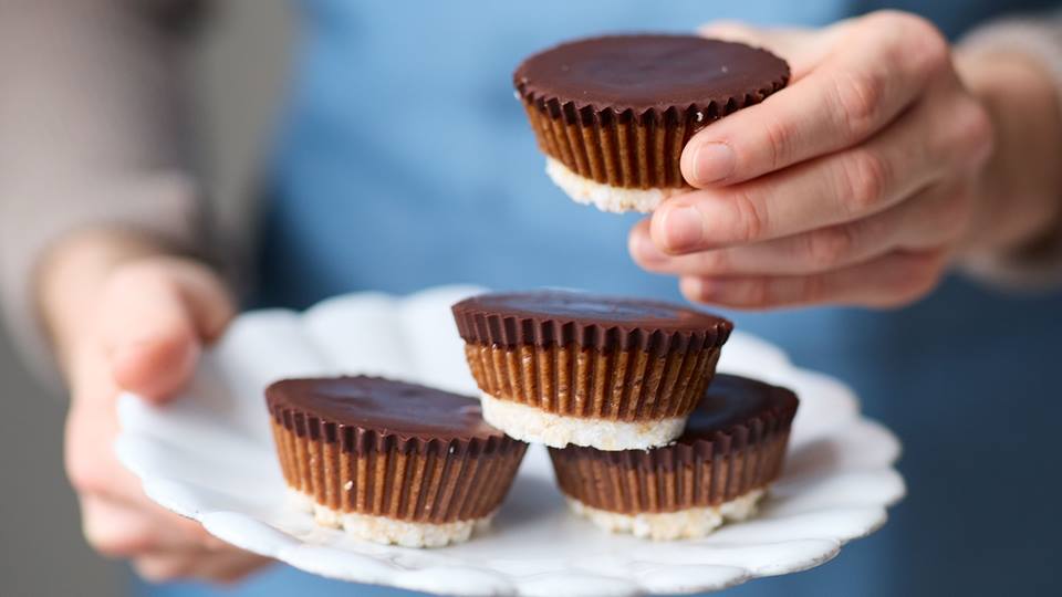 Chocolate-Almondbutter-Cups