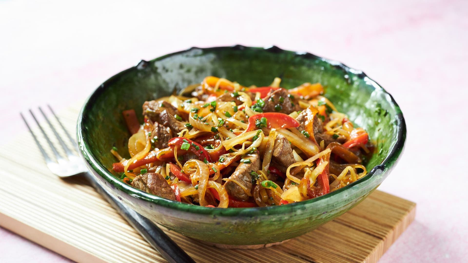 Wok-Gemüse mit Rindfleisch