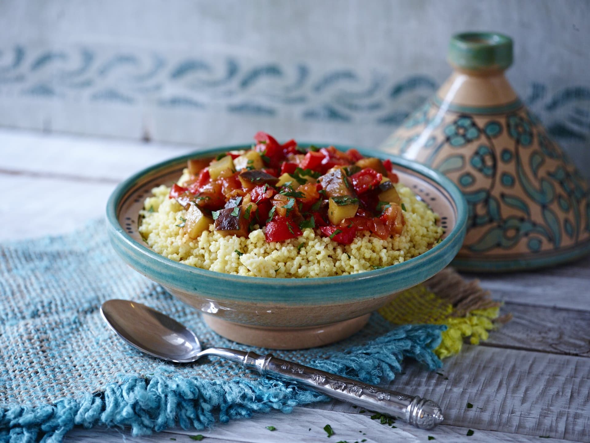 Orientalische Auberginen-Soja-Pfanne