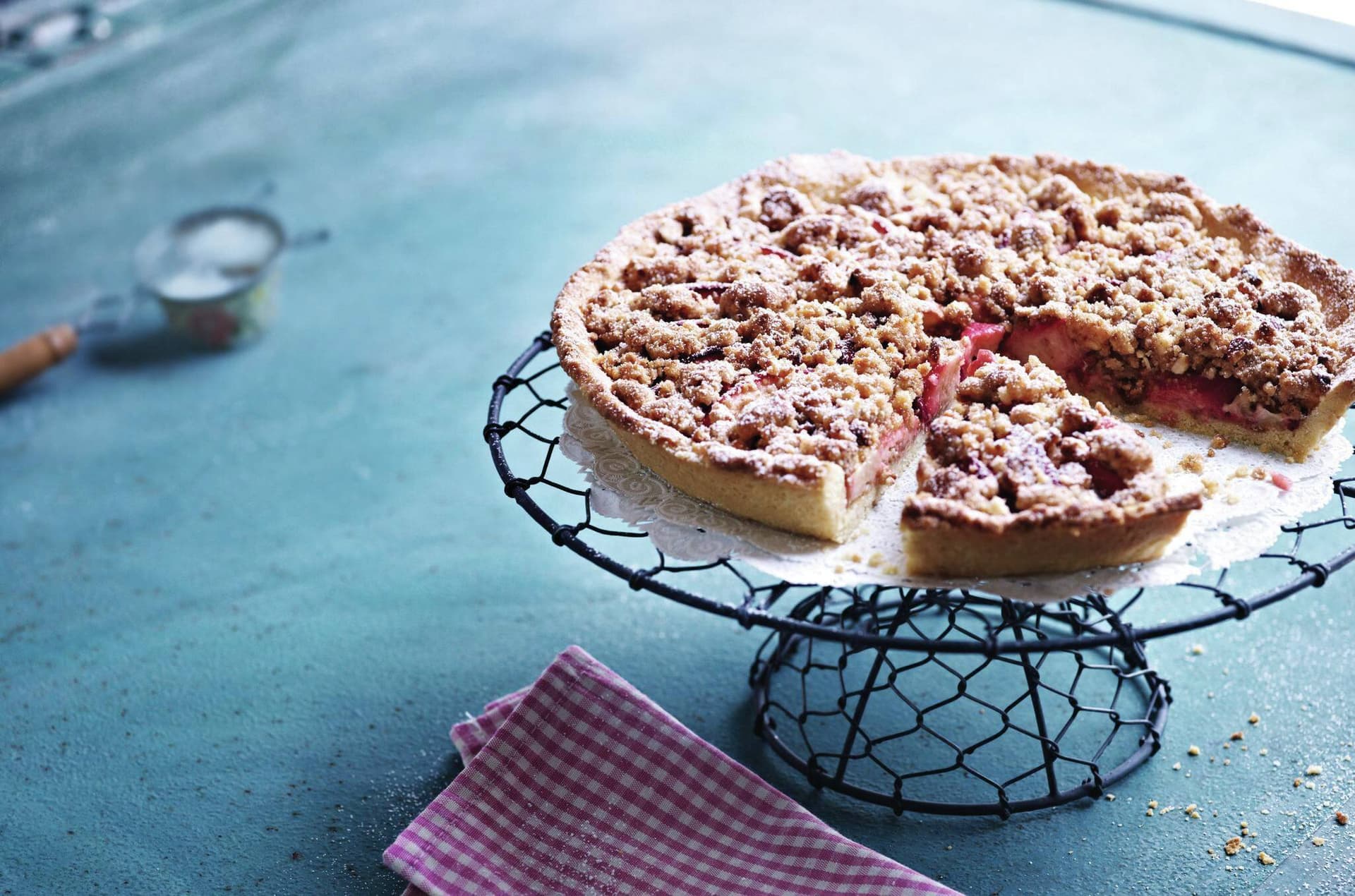 Pfirsichtarte mit Cantuccini