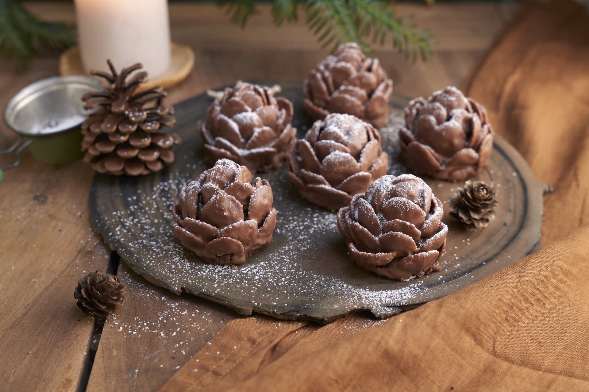 Pommes de pin sucrées