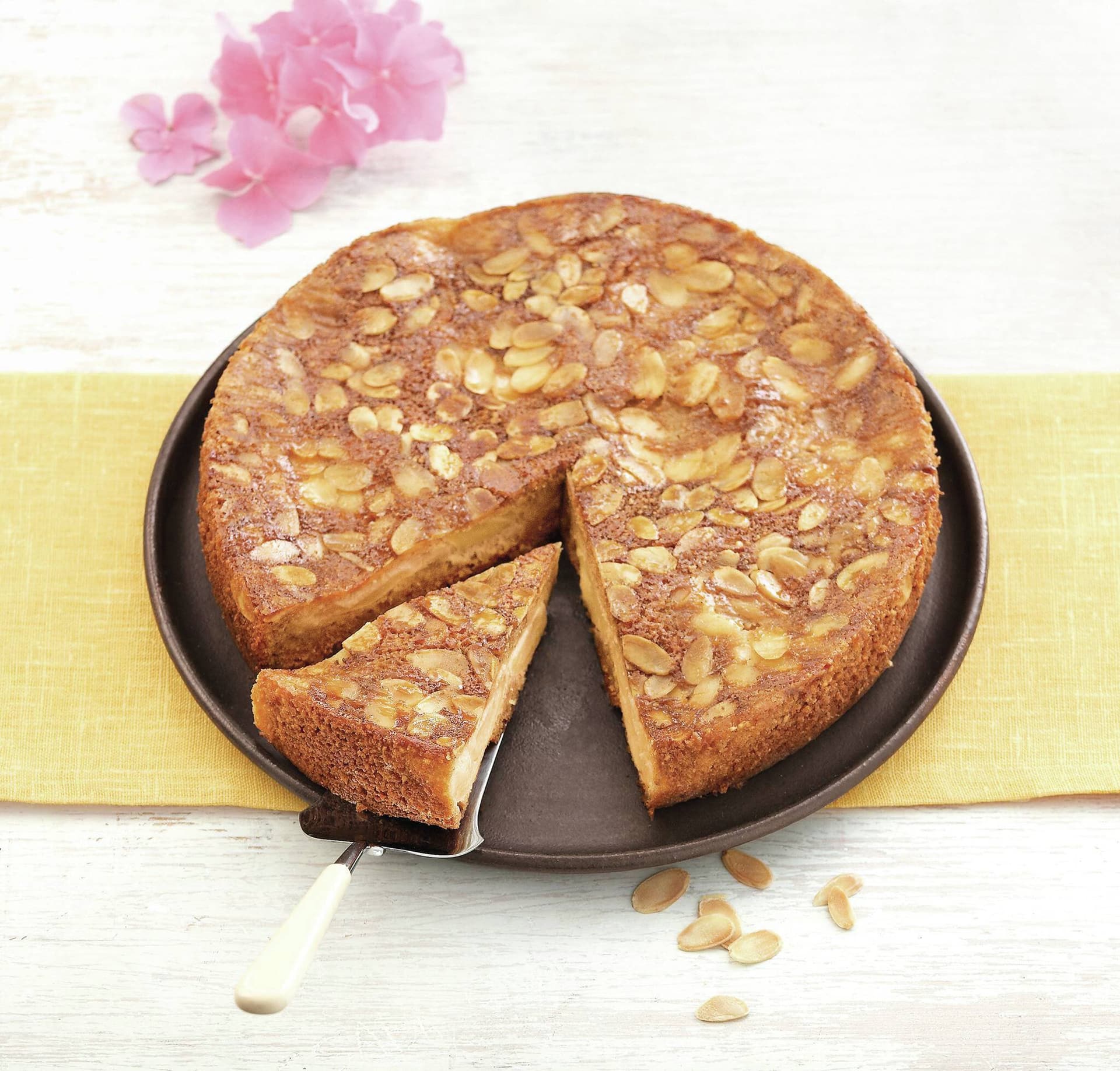 Apfel-Cashewkern-Kuchen