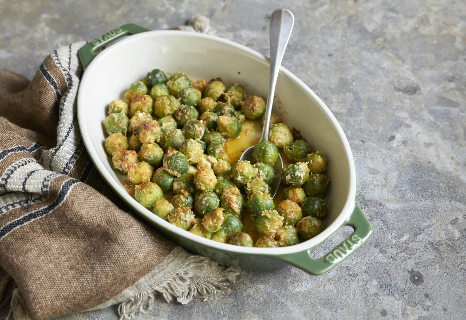 Gebackener Rosenkohl mit Parmesan