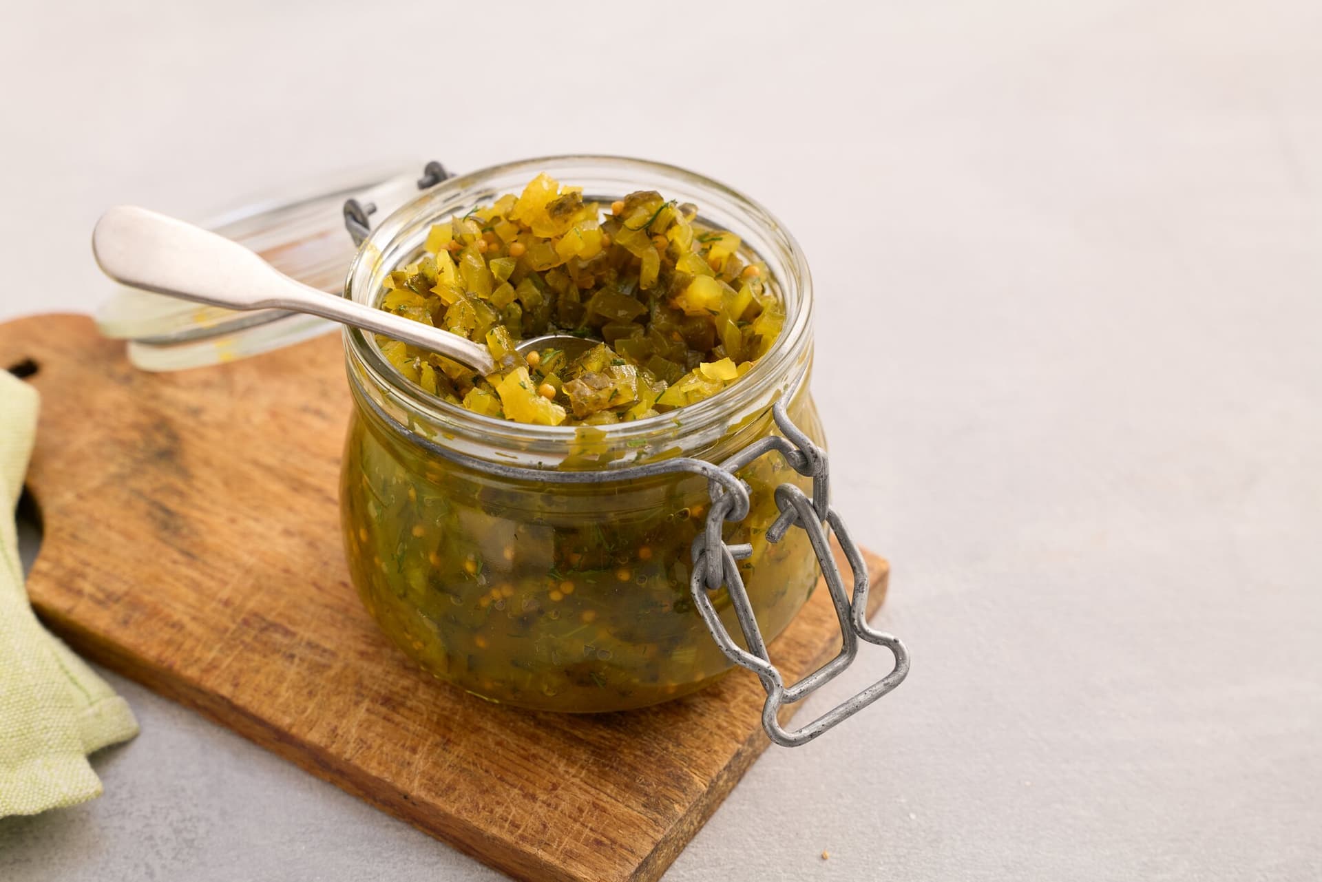 Gewürzgurken-Relish