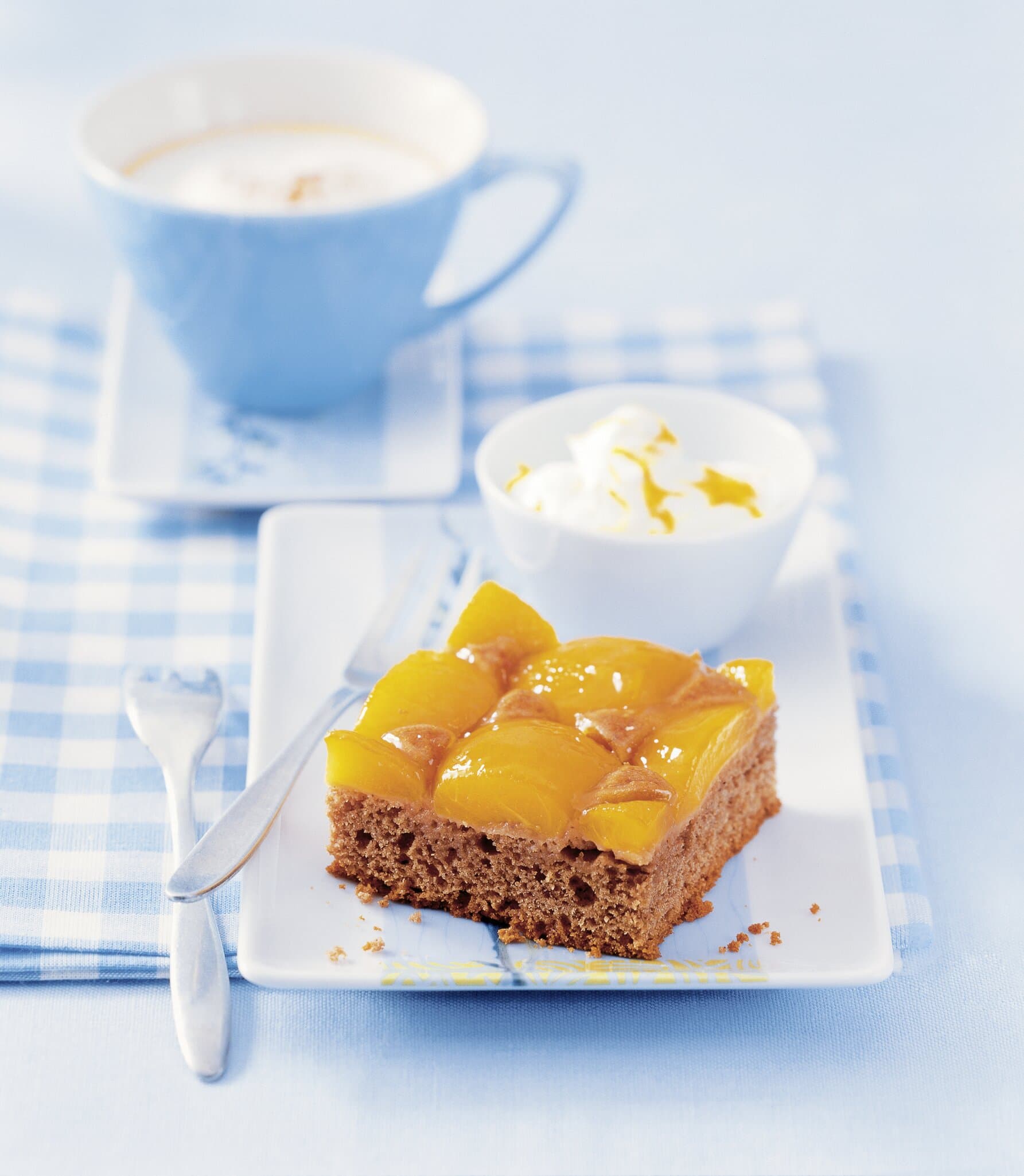 Aprikosenkuchen