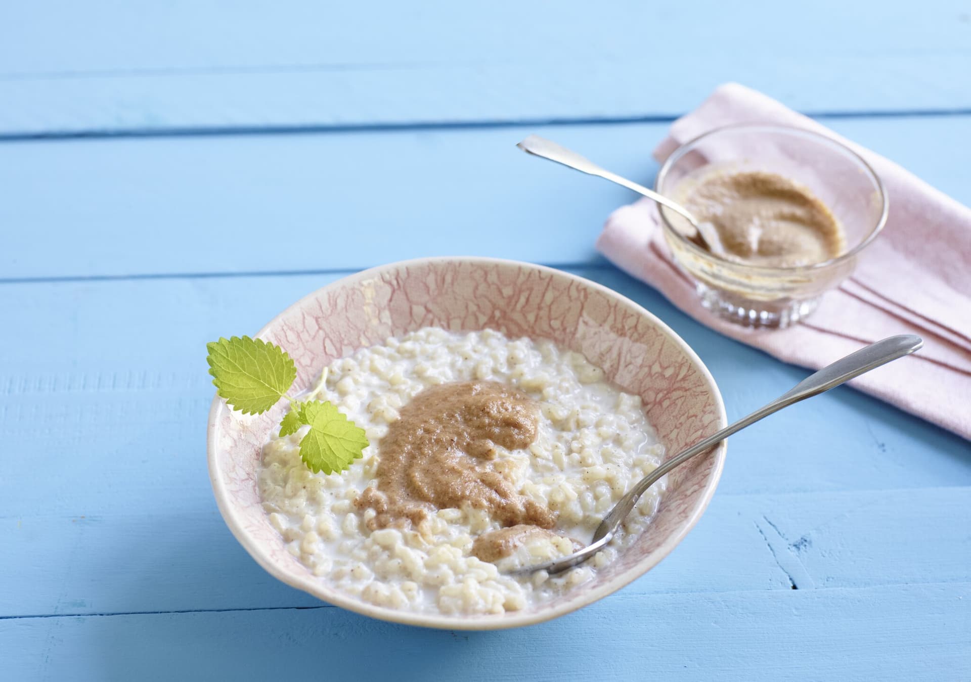 Milchreis mit Nuss-Sauce