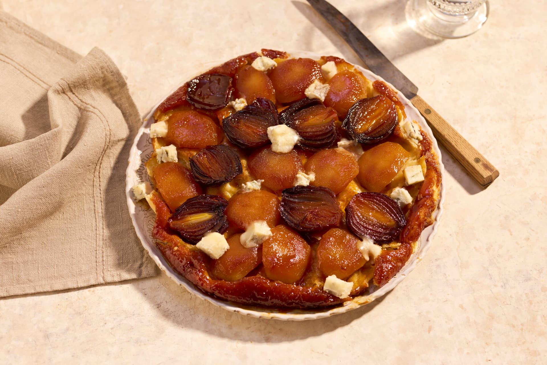 Deftige Apfel-Zwiebel-Tarte