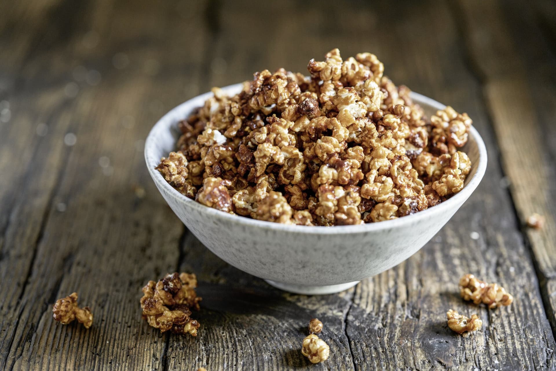 Popcorn mit Miso-Karamell