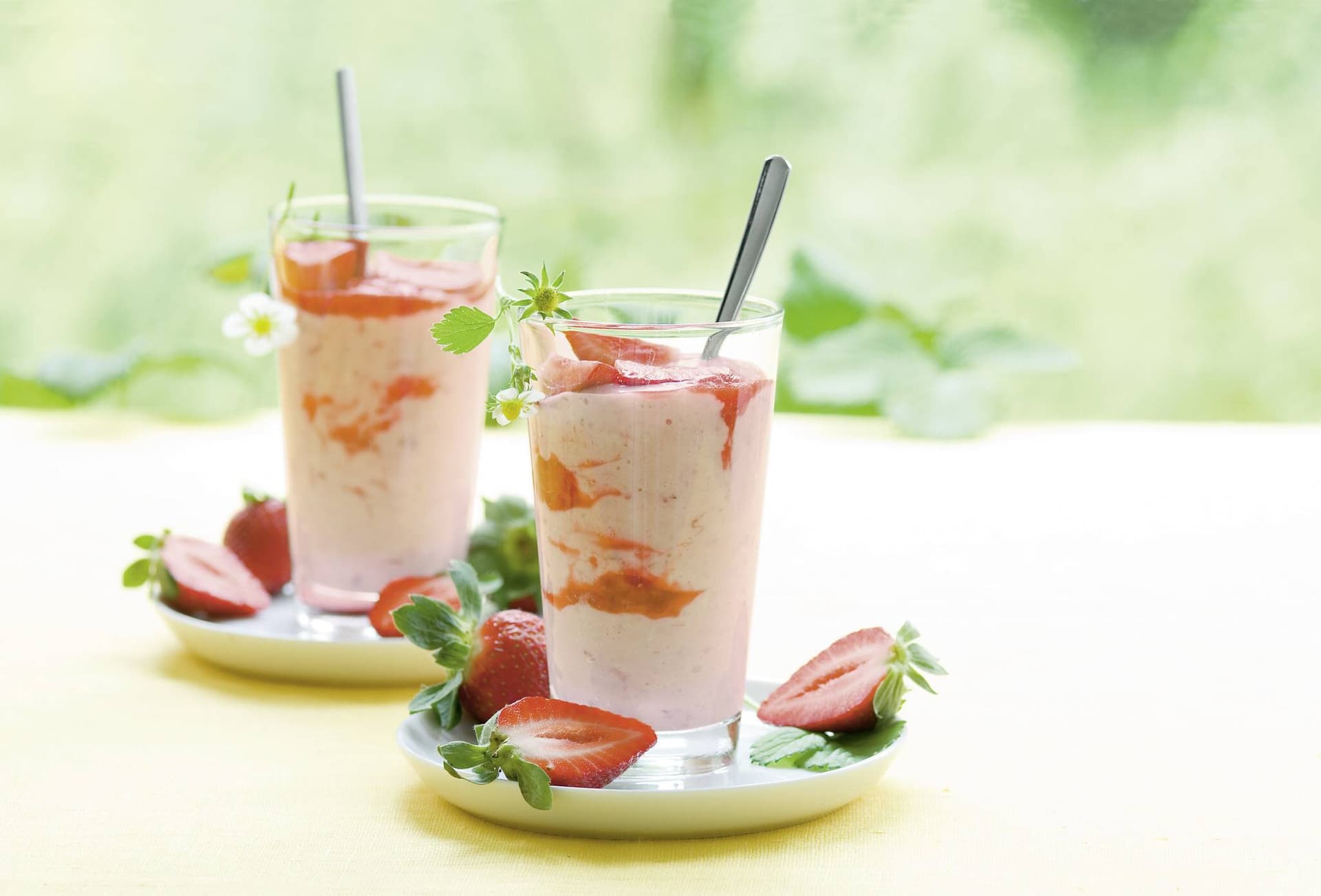 Leichter Erdbeer-Milchreis