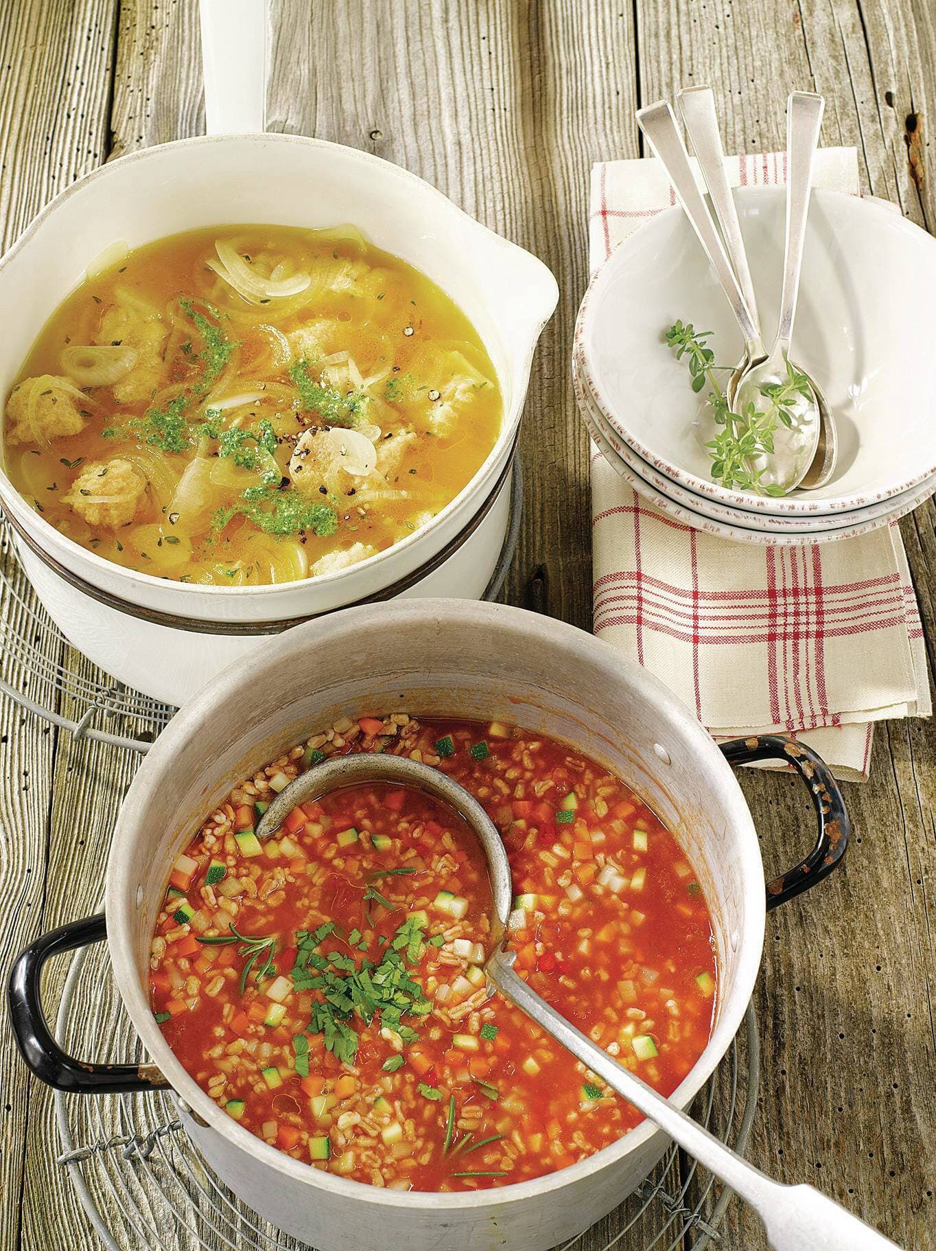 Brotsuppe mit Pesto