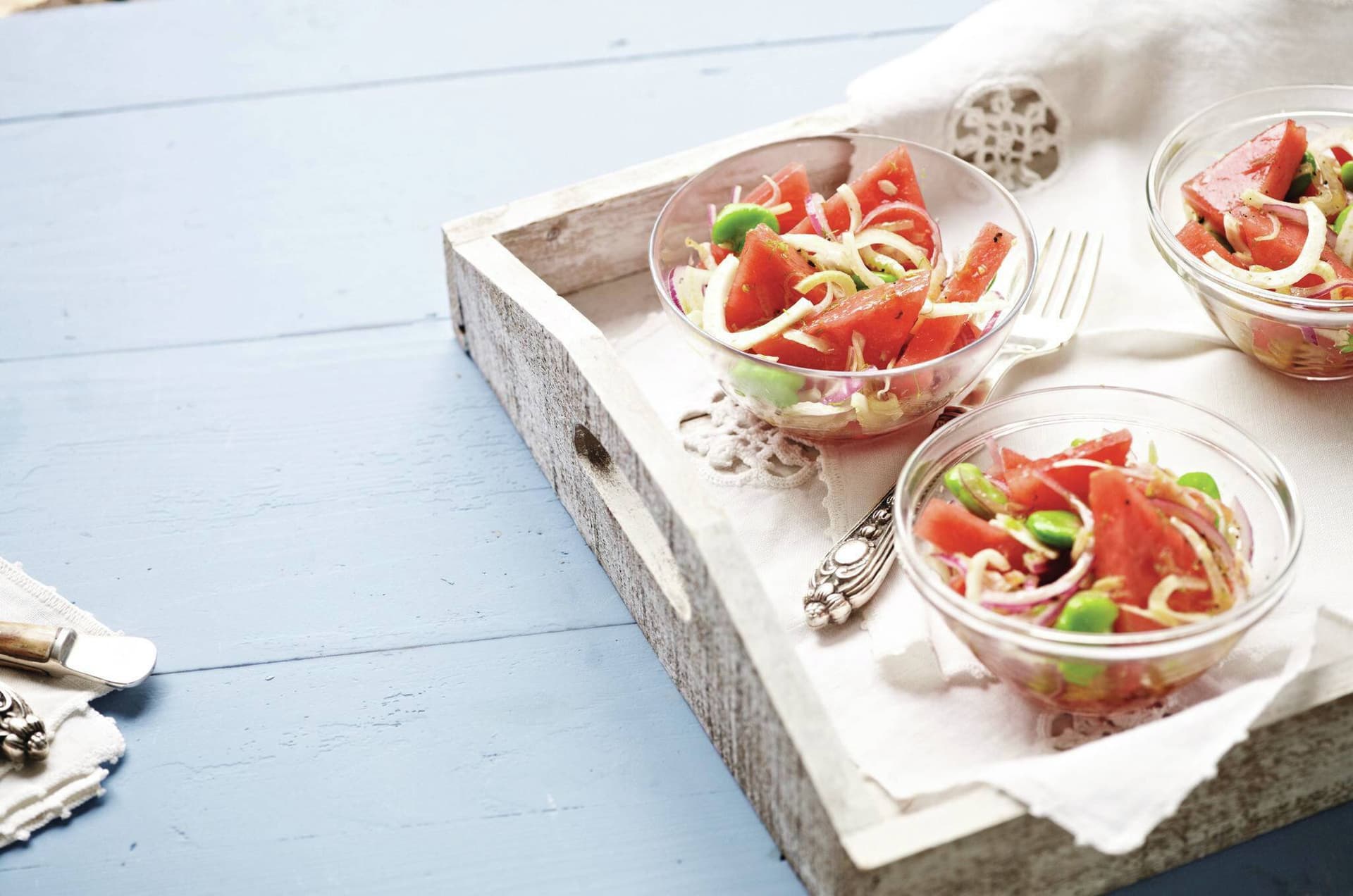 Sommersalat mit Wassermelone