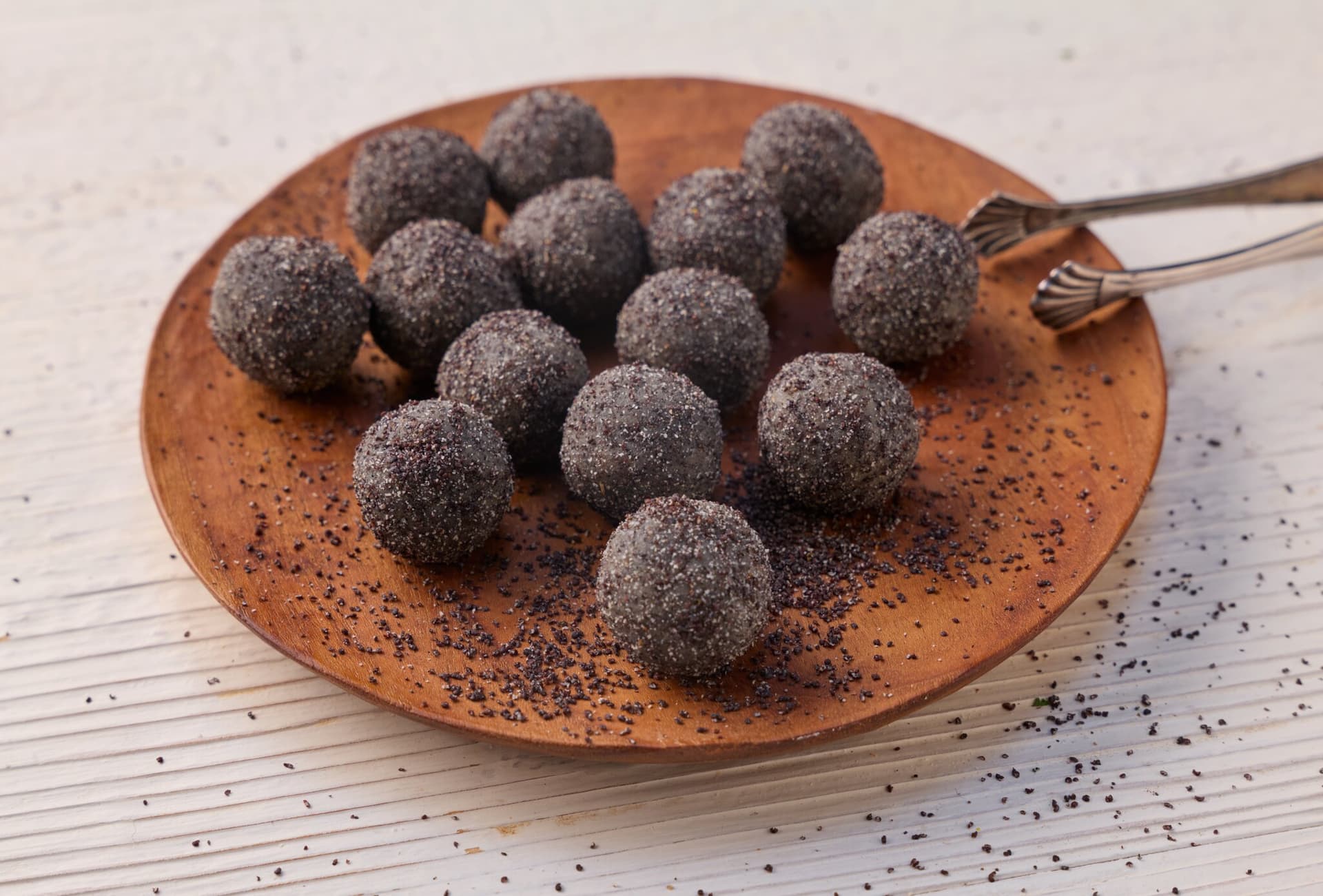 Mohn-Marzipan-Kugeln
