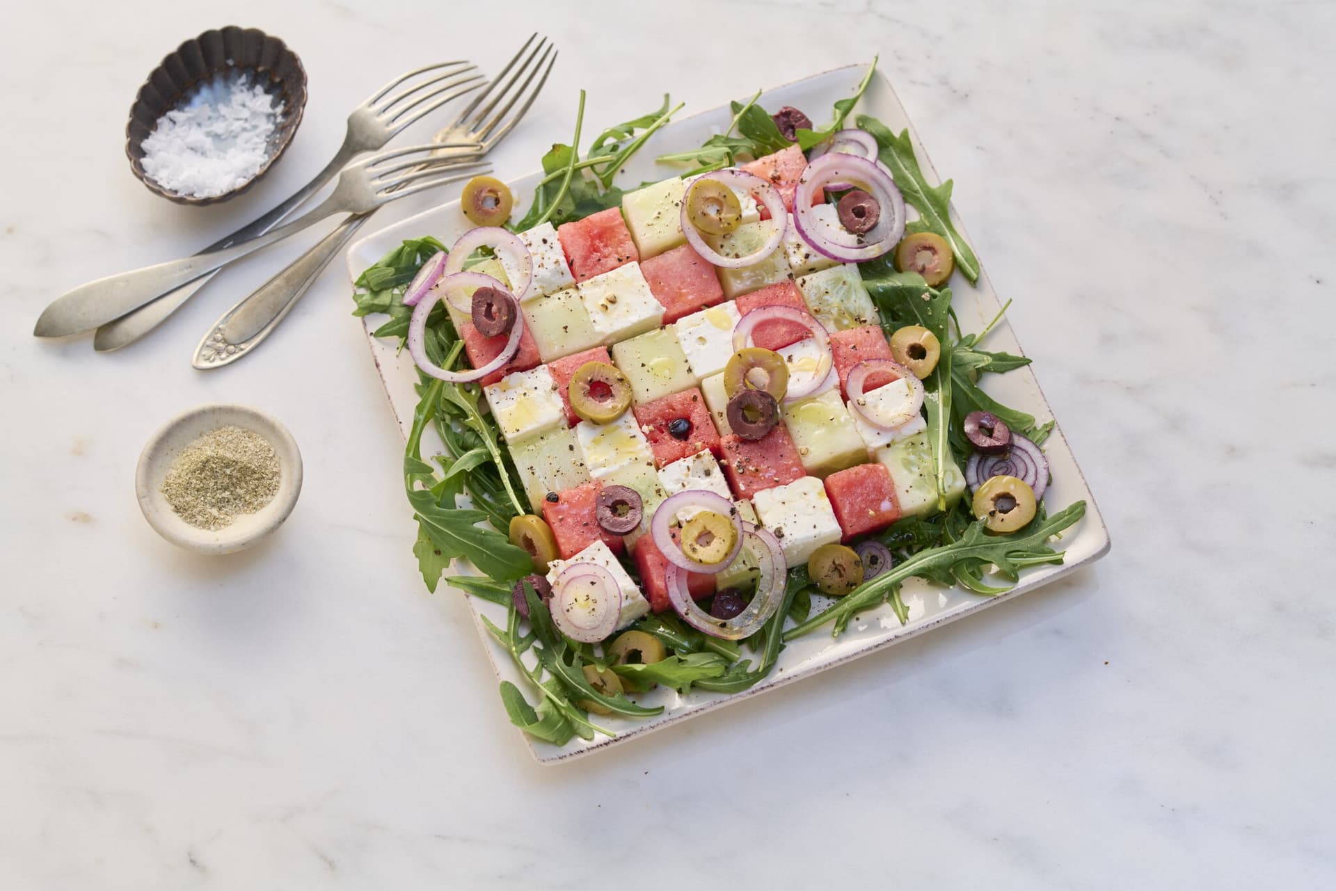 Tetris-Salat mit Honig-Vinaigrette