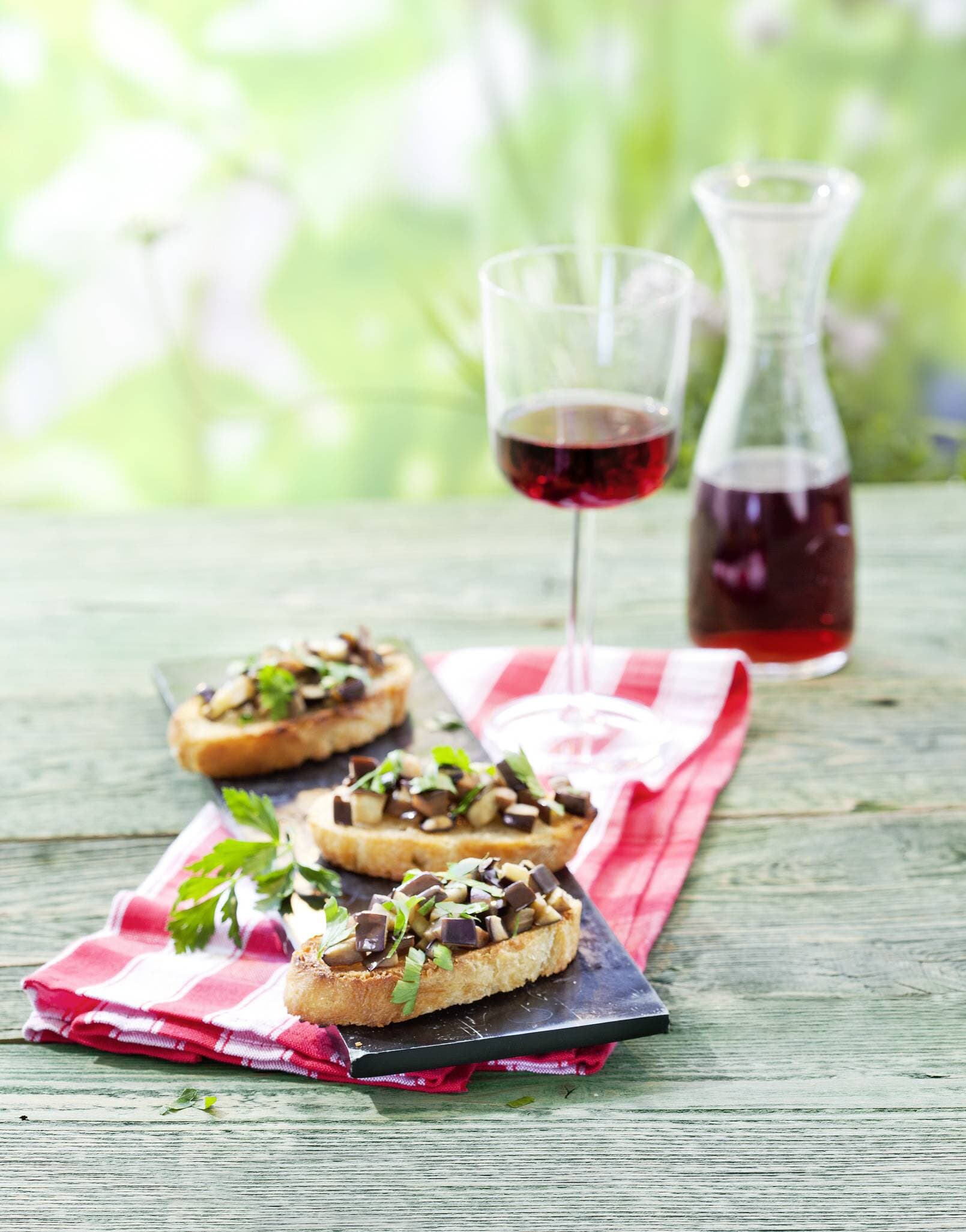Bruschetta mit Aubergine