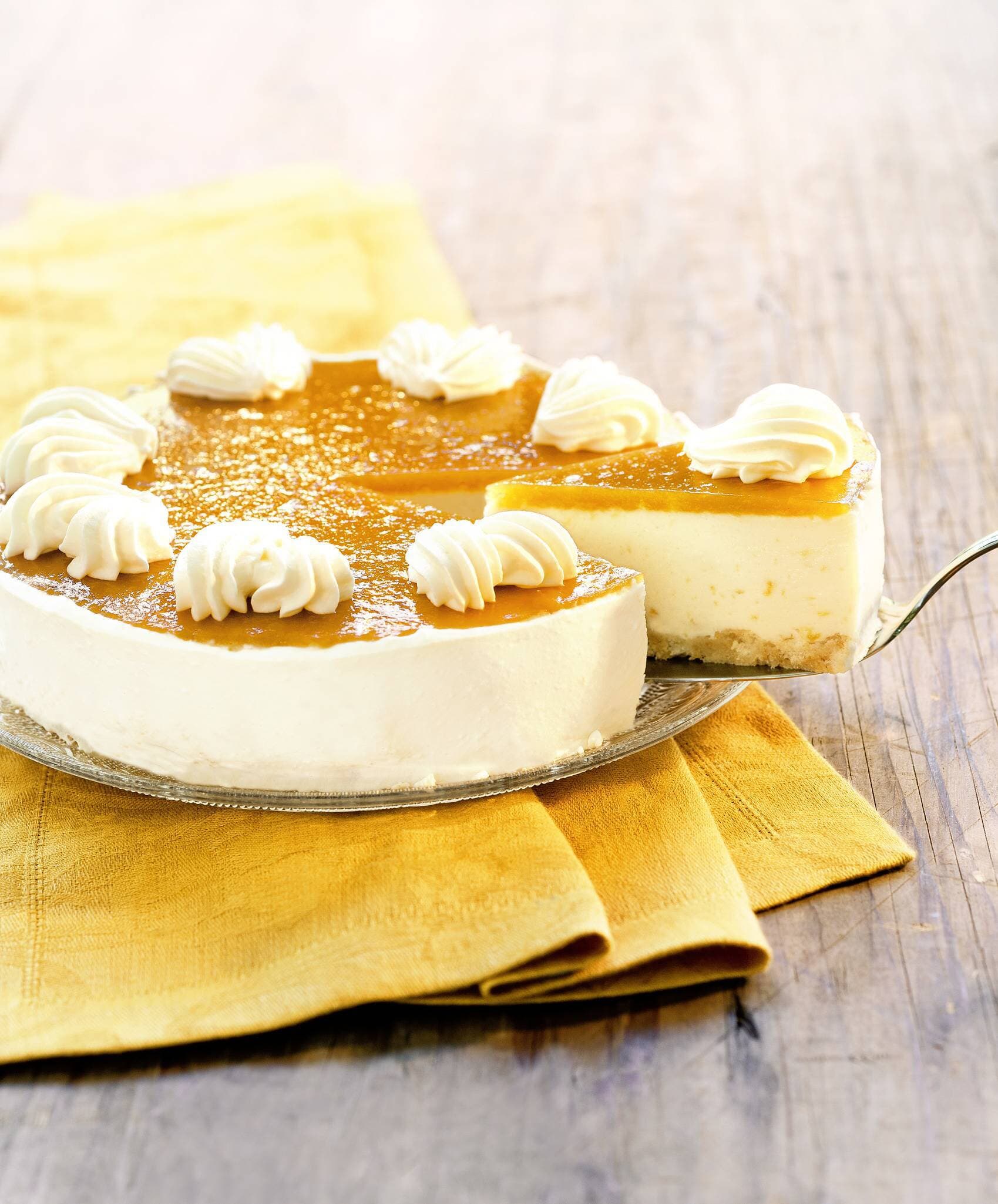 No Bake Frischkäse-Torte mit Pfirsich und Maracuja