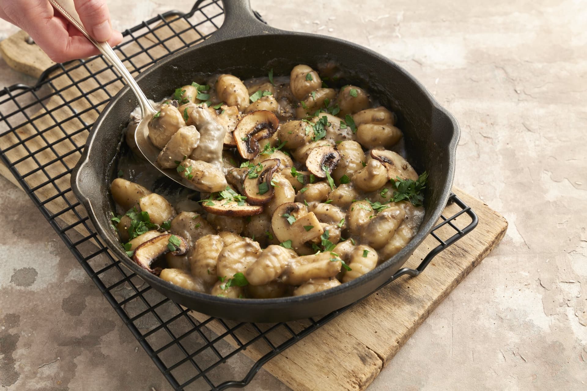 Blitz-Champignon-Gnocchi aus dem Ofen