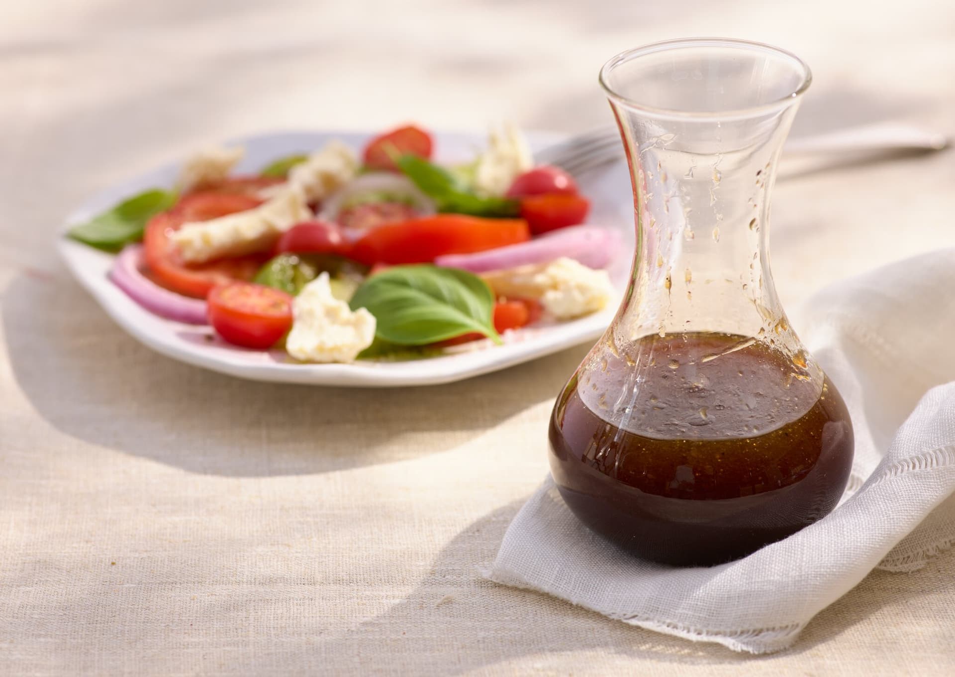 Klassisches Balsamico-Dressing