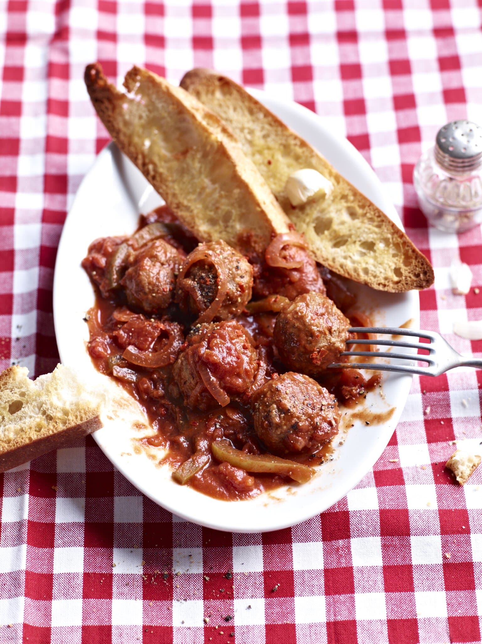 Spanische Hackbällchen (Albóndigas)