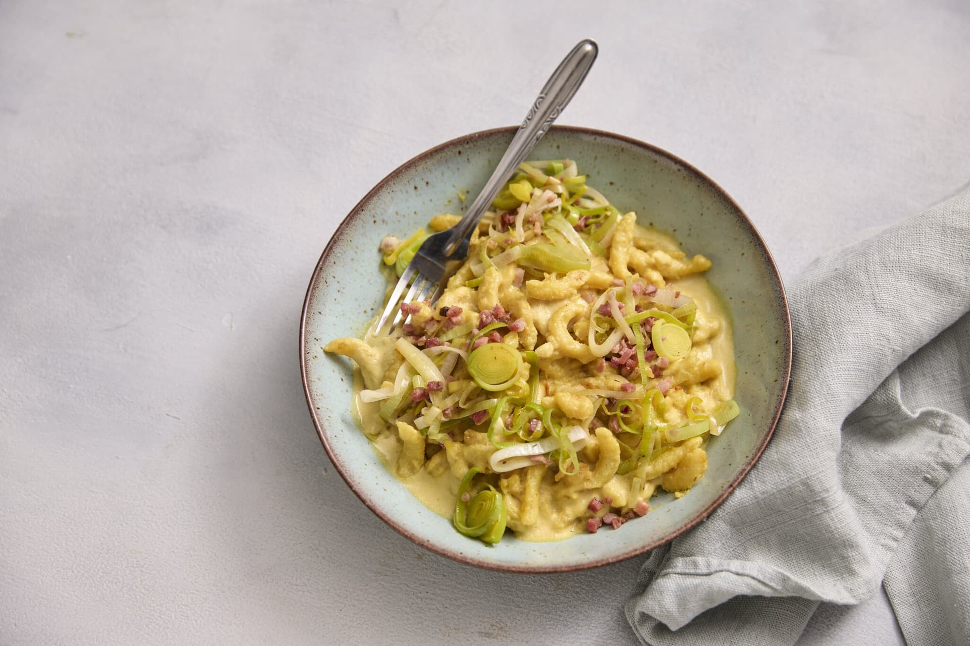 Käse-Lauch-Spätzle