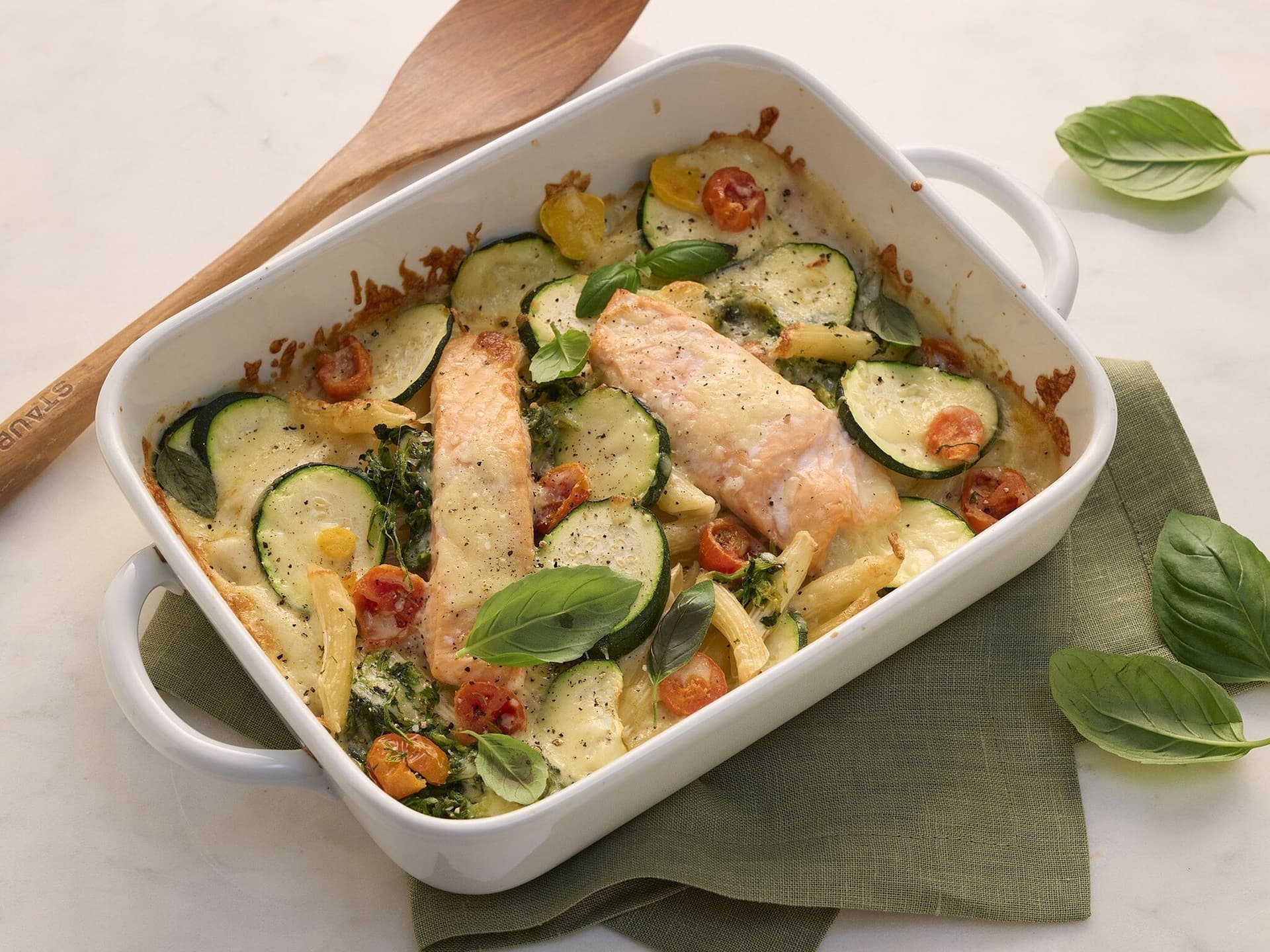 Überbackene Pastapfanne Tomate-Spinat