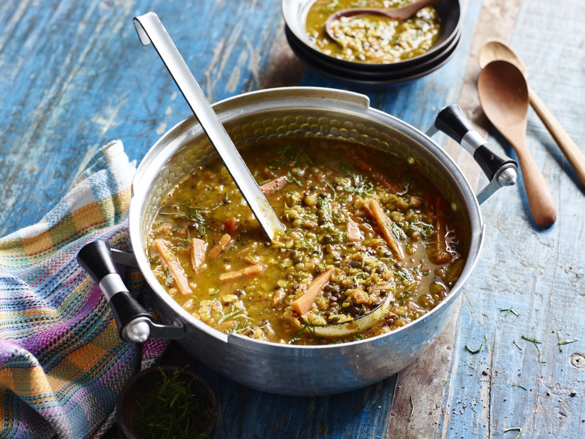 Möhrensuppe mit dreierlei Linsen