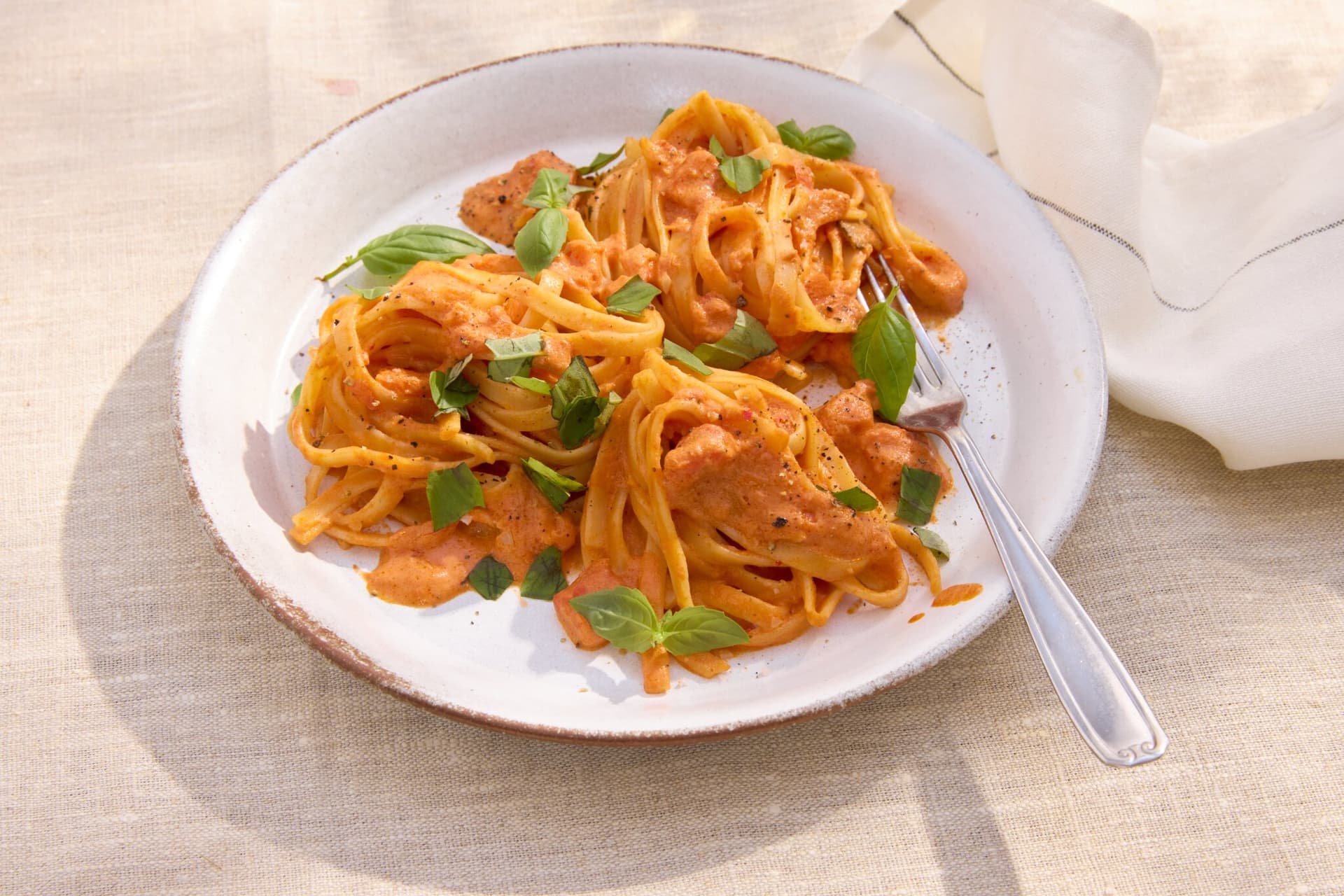 Cremige Tomaten-Knoblauch-Pasta