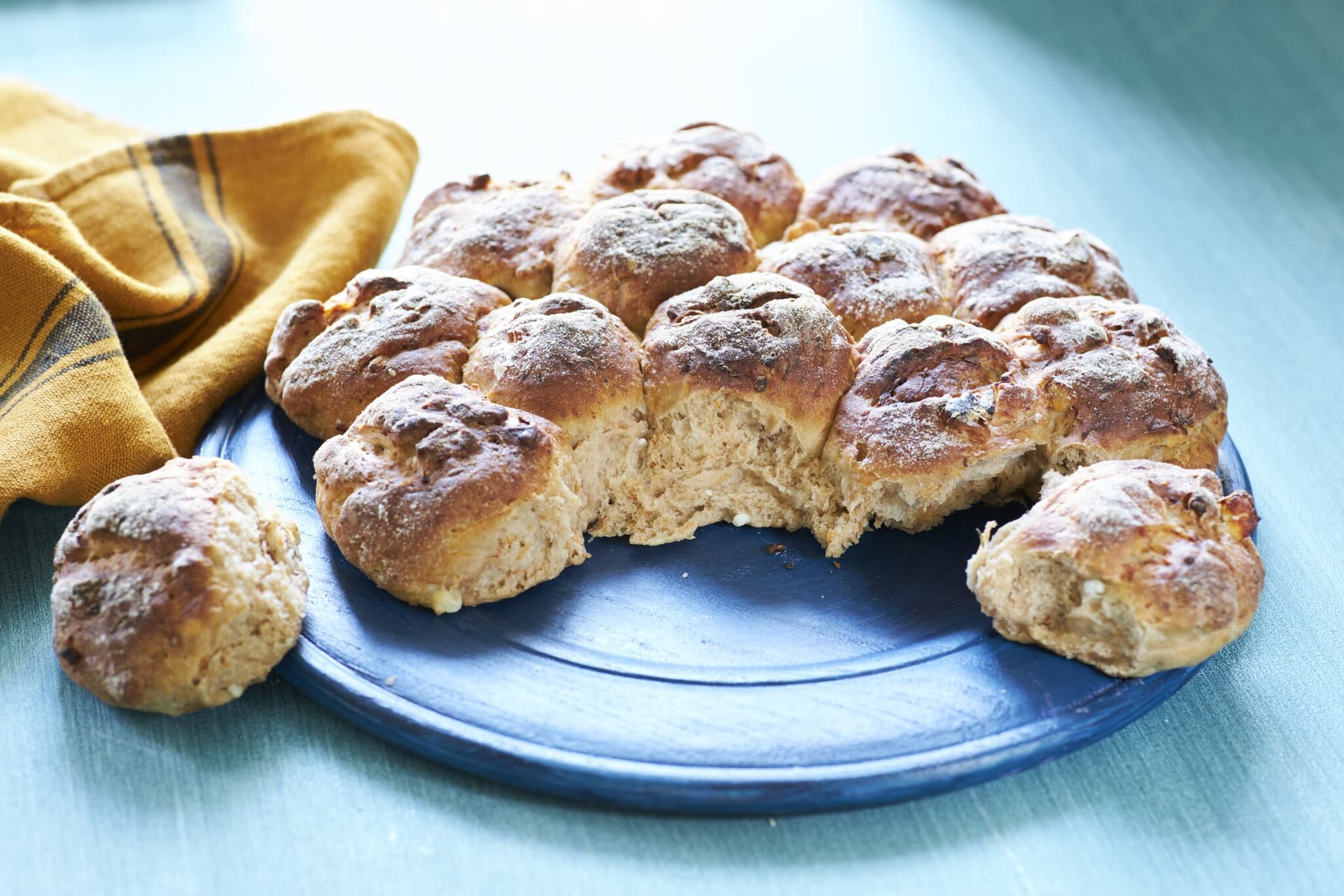 Walnuss-Brötchen-Kranz