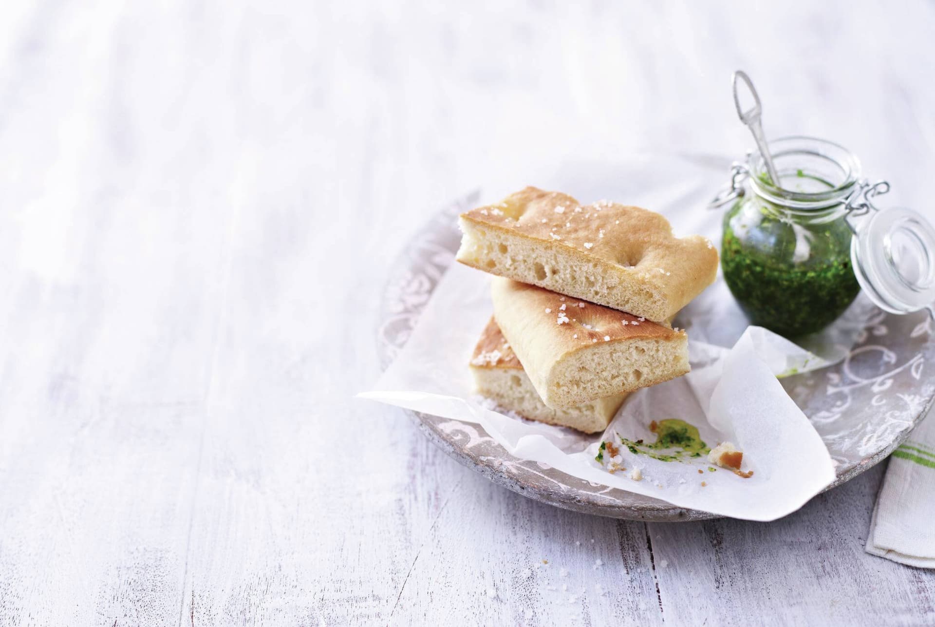 Focaccia mit Bärlauchpesto