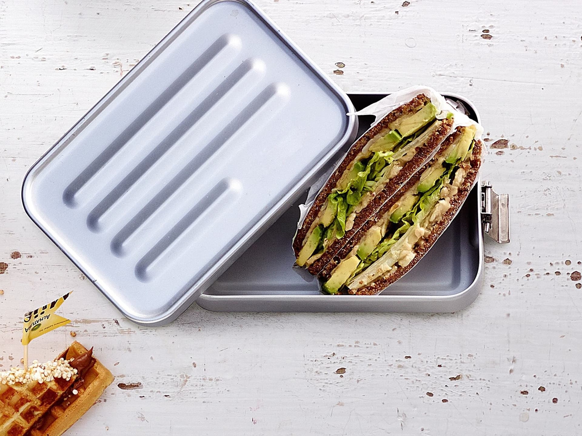 Erdnuss-Avocado-Sandwich