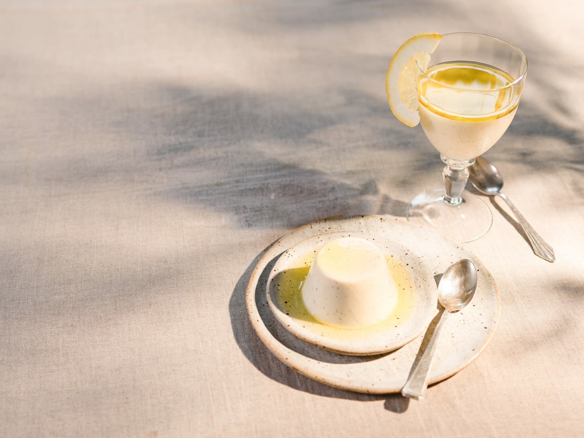 Panna cotta mit Zitronenöl