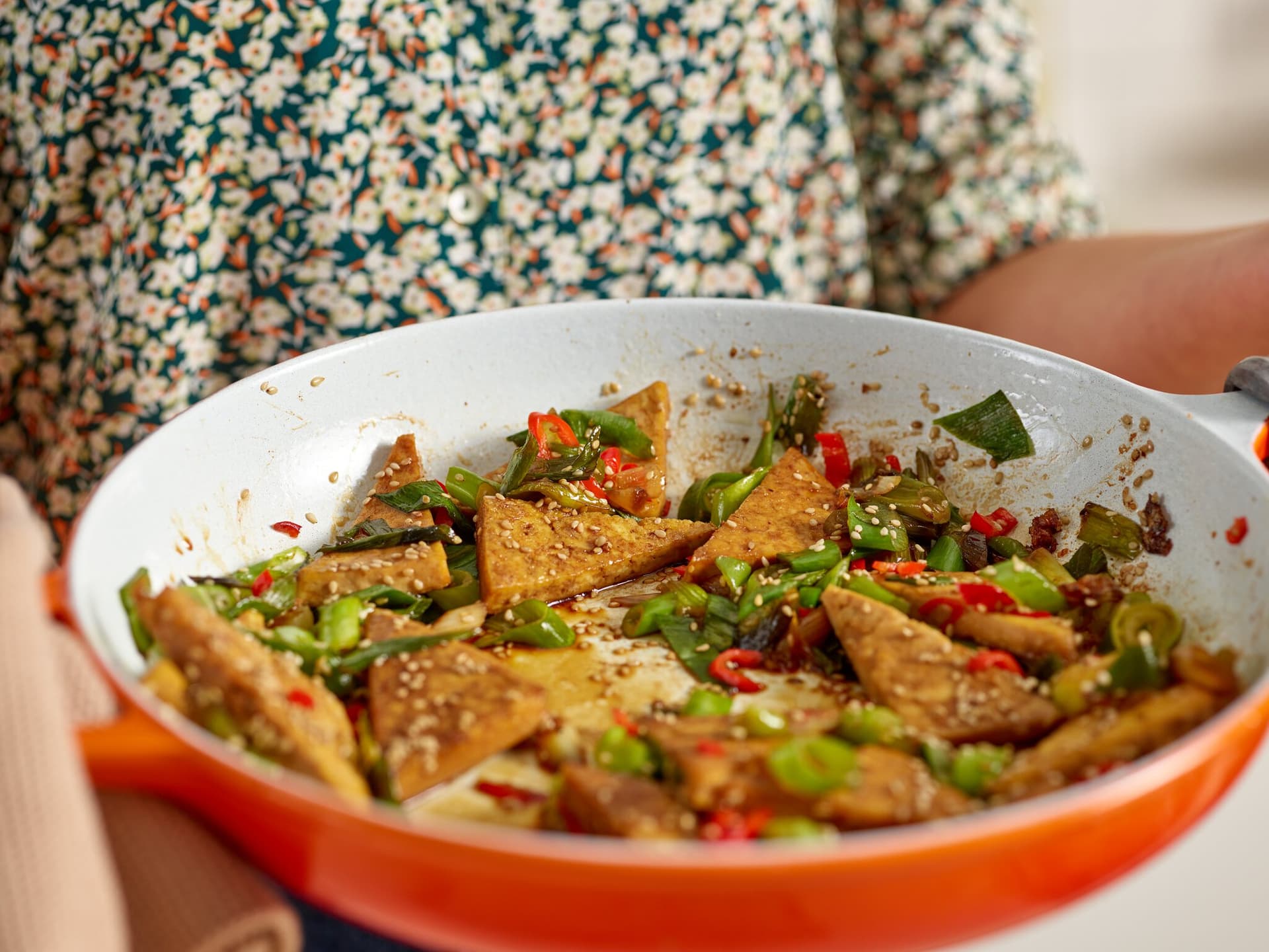 Honigglasierte Tofu-Ecken
