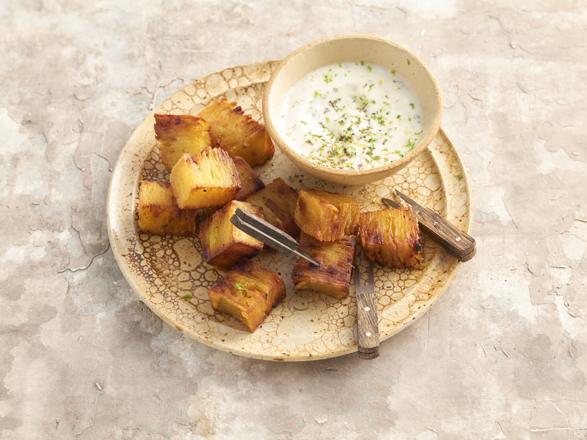 Thousand Layer Potatoes - knusprig geschichtete Kartoffelwürfel