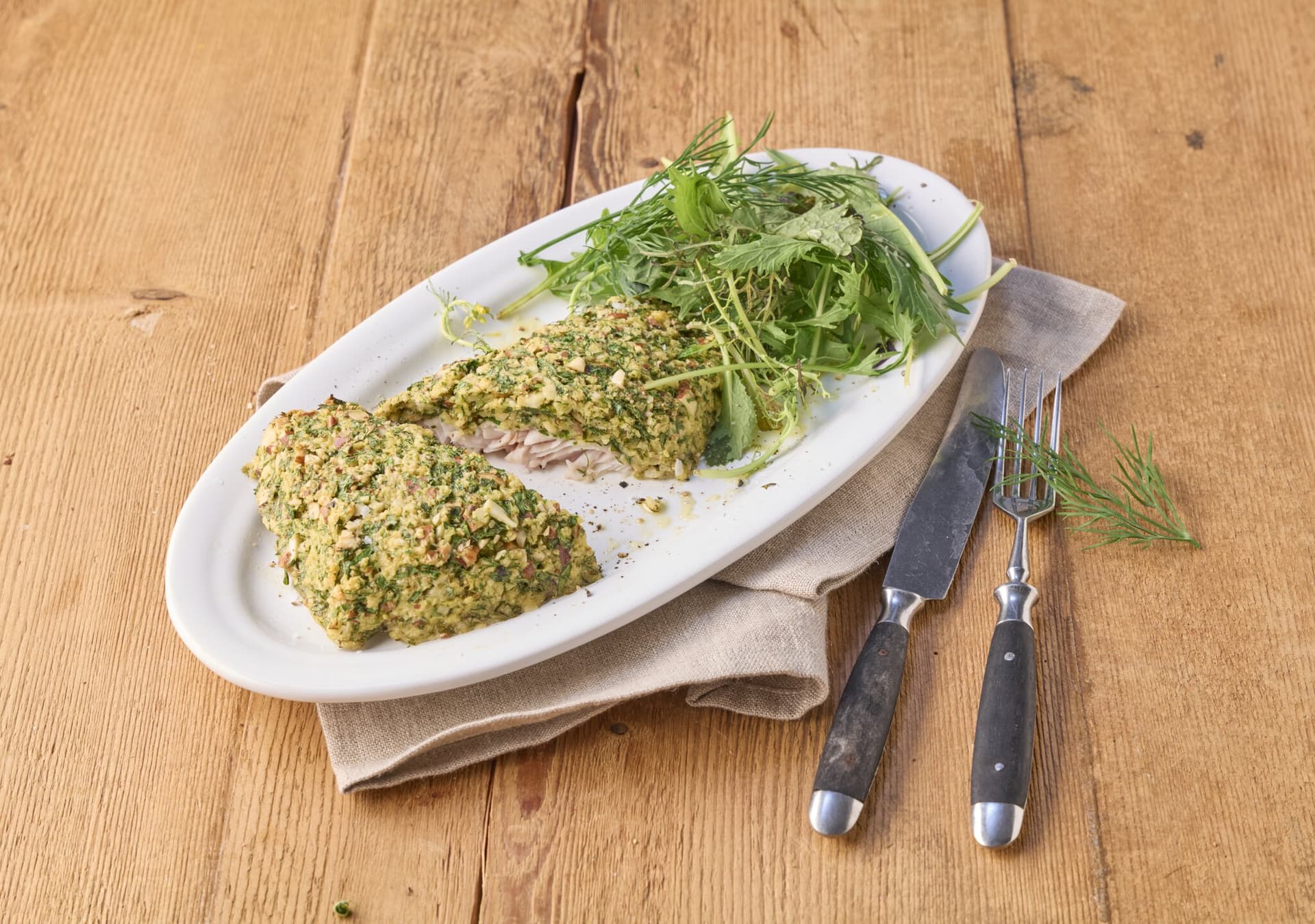 Fischfilet mit Mandel-Kräuter-Kruste