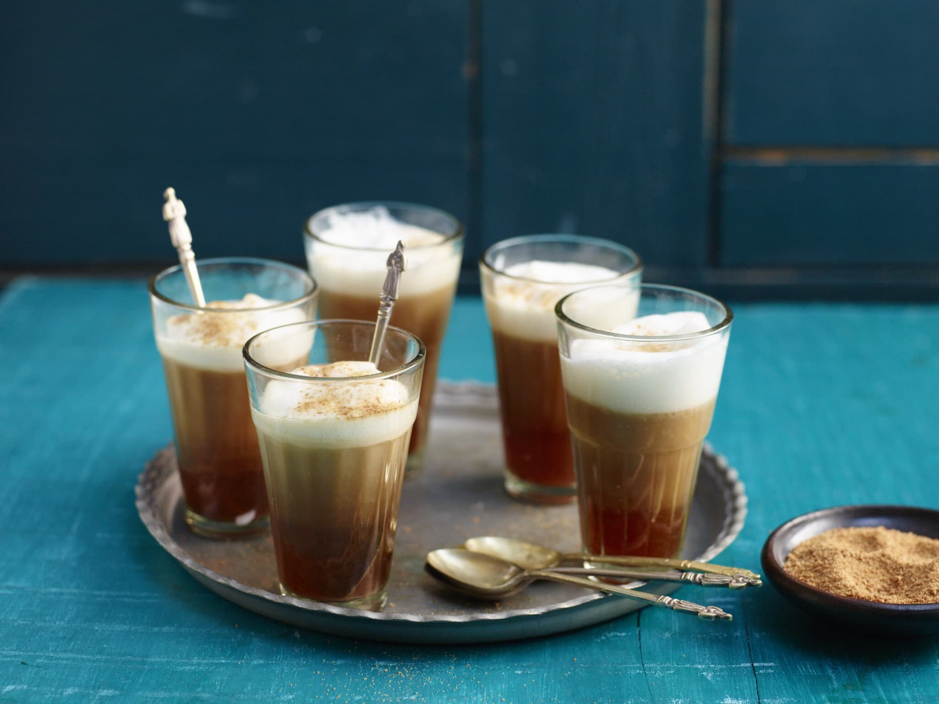 Süßer Cashew-Chai