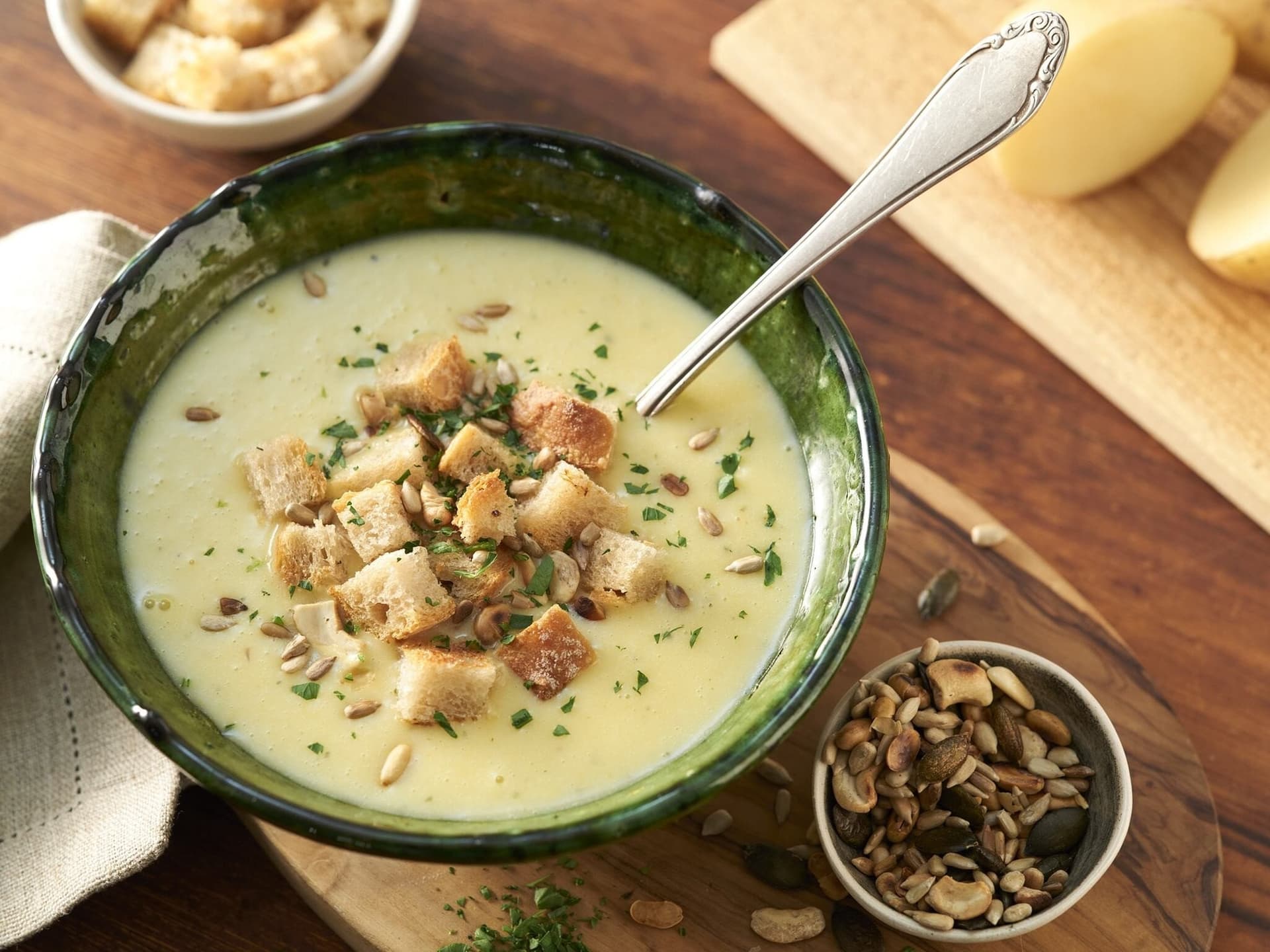 Klassische Kartoffelsuppe